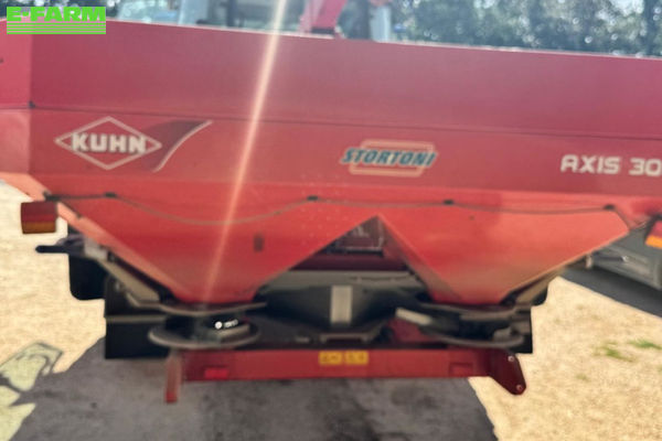 Kuhn axis 30.1 Fertiliser spreader €5,800