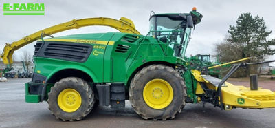 E-FARM: John Deere 8500 - Selvkørende grønthøster - id NK2FC7Q - 290.000 € - Produktionsår: 2023 - Motortimer: 820,Motoreffekt (HP): 577,Frankrig