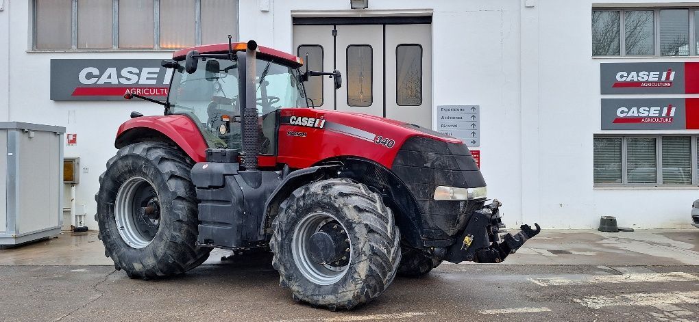 Case IH Magnum 340 Tractor €90,000