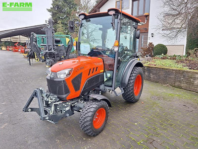 E-FARM: Kubota LX-351 - Traktor - id KZL8JB8 - 46.000 € - Baujahr: 2025 - Abgelesene Motorstunden: 2.000,Motorleistung (PS): 34,Deutschland