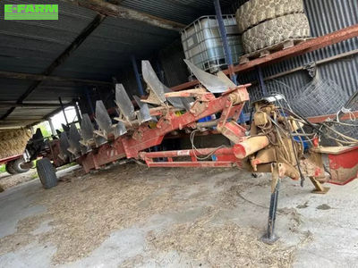 E-FARM: GREGOIRE BESSON sphfb9 - Plough - id BYFLDQZ - €11,500 - Year of construction: 2002 - France