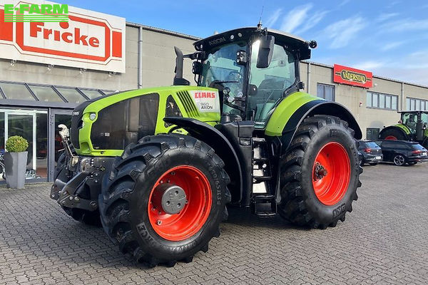 Claas Axion 960 CMATIC Tractor €119,950