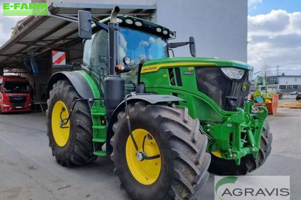 John Deere 6R 215 Tractor €182,900