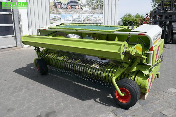 Claas Pick Up 300 Header €10,900