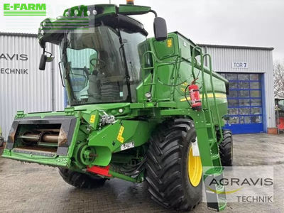 E-FARM: John Deere T 560 - Combine harvester - id CSD8MFK - €249,900 - Year of construction: 2022 - Engine hours: 555,Engine power (HP): 349,Germany