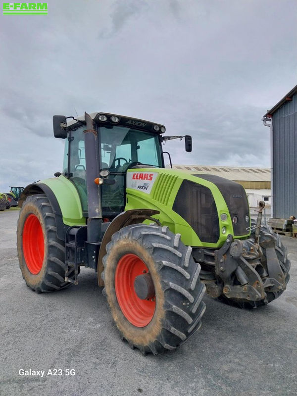 Claas Axion 810 Tractor €38,900