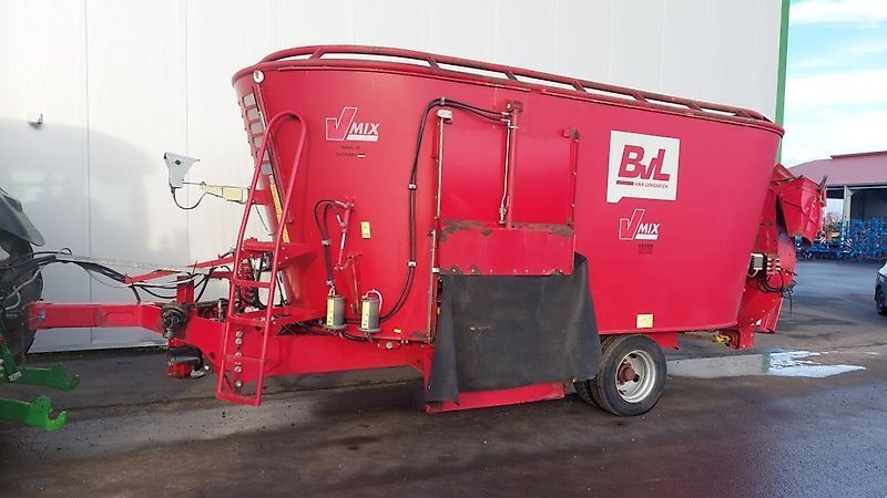 BVL v-mix 22-2s Mixer feeder €19,000