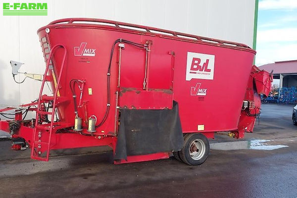 BVL v-mix 22-2s Mixer feeder €19,000