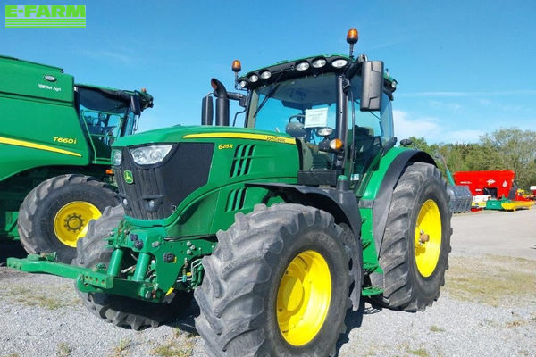 John Deere 6215 R Traktor 75.000 €