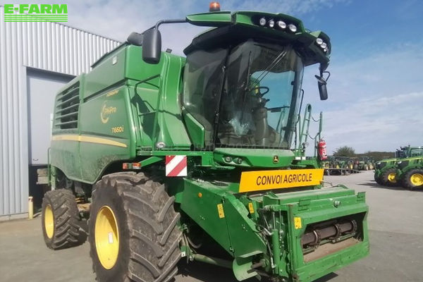 John Deere T 660 HM Combine harvester €235,000