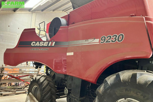 Case IH Axial-Flow 9230 Combine harvester €125,000