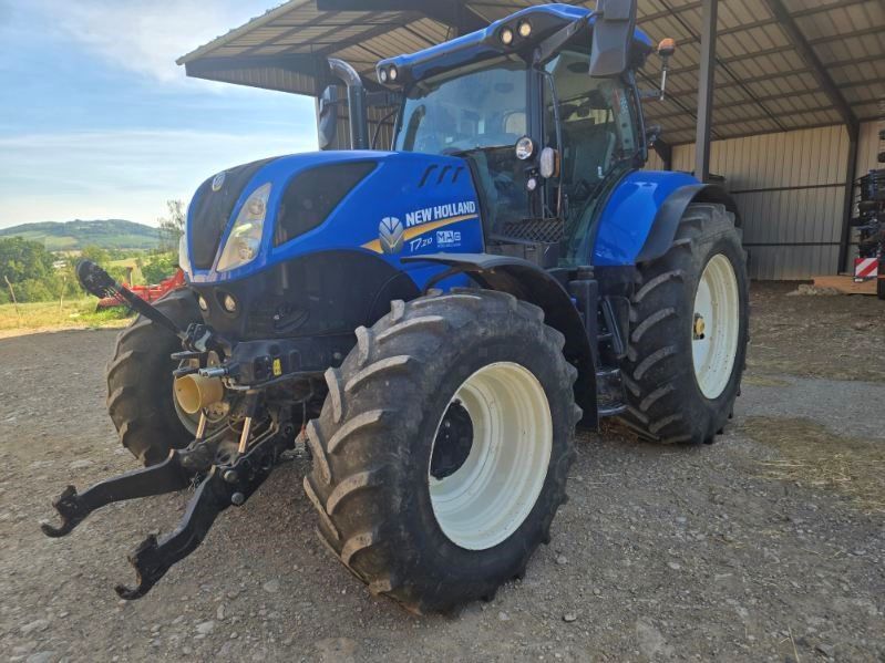 New Holland T7.210 Tractor €76,000