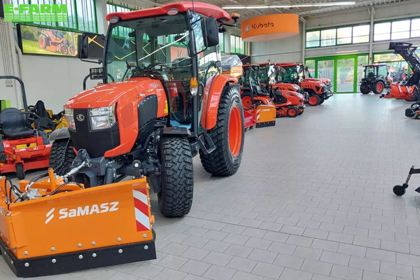 Kubota L2-552 Tractor