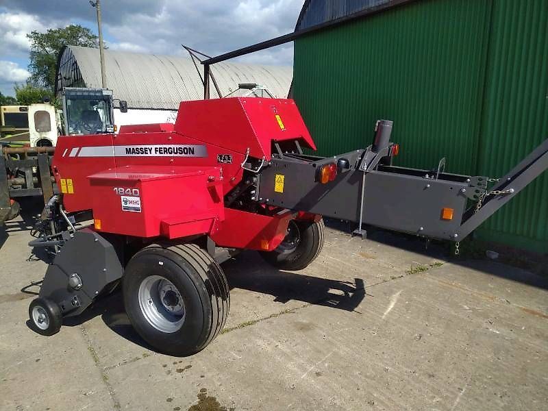 Massey Ferguson 1840 Presă de balotat 28.800 EUR