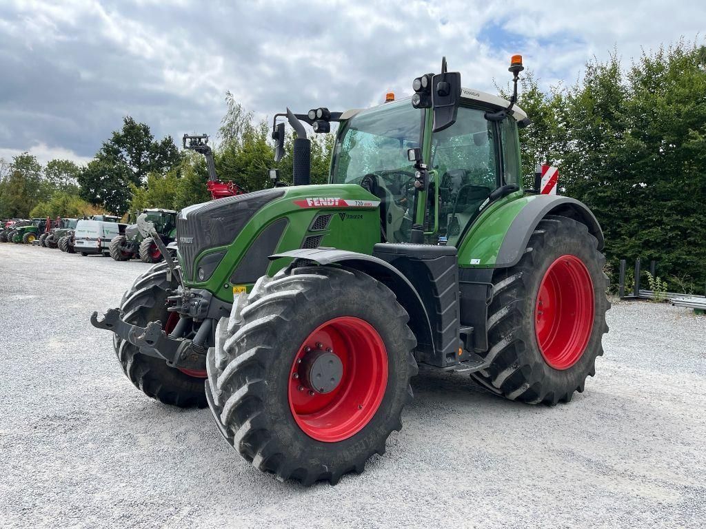 Fendt 720 Vario Power Plus Tractor €130,000