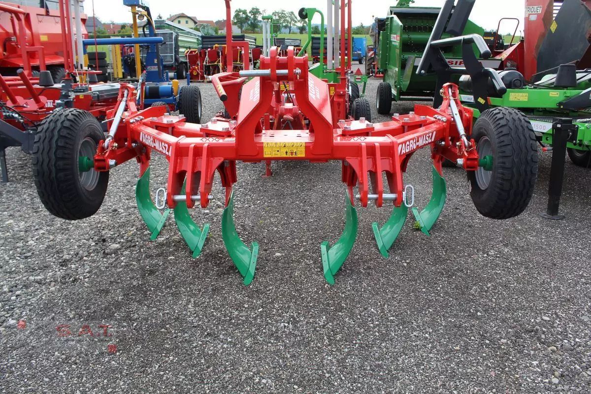 AGRO-MASZ agro masz v30/6-untergrundlockerer Other tillage €6,375
