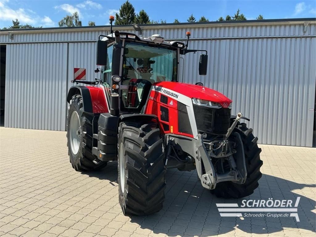 Massey Ferguson 8S.265 Tractor €172,500