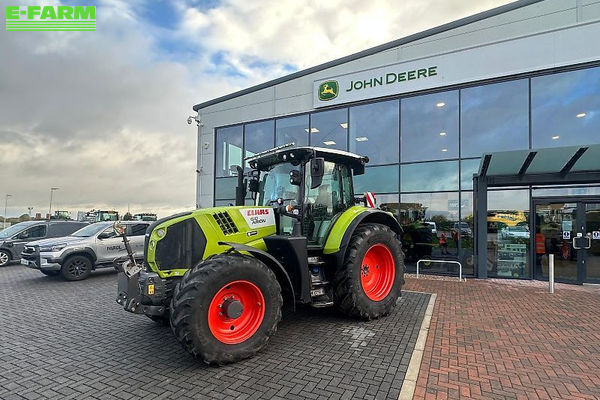 Claas Arion 610 Tractor €59,018
