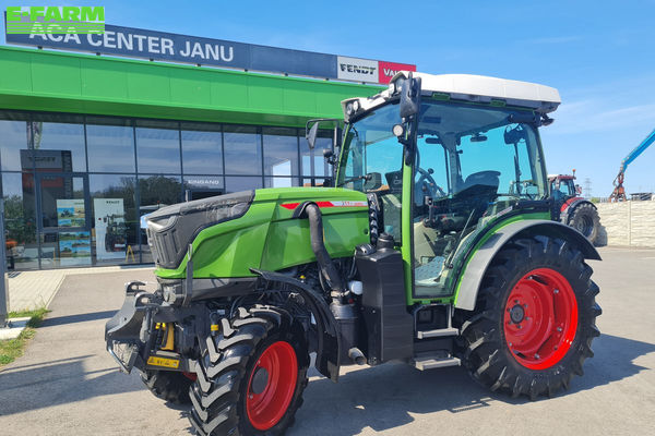 Fendt 211 F Vario Profi Plus Tractor 99.000 EUR