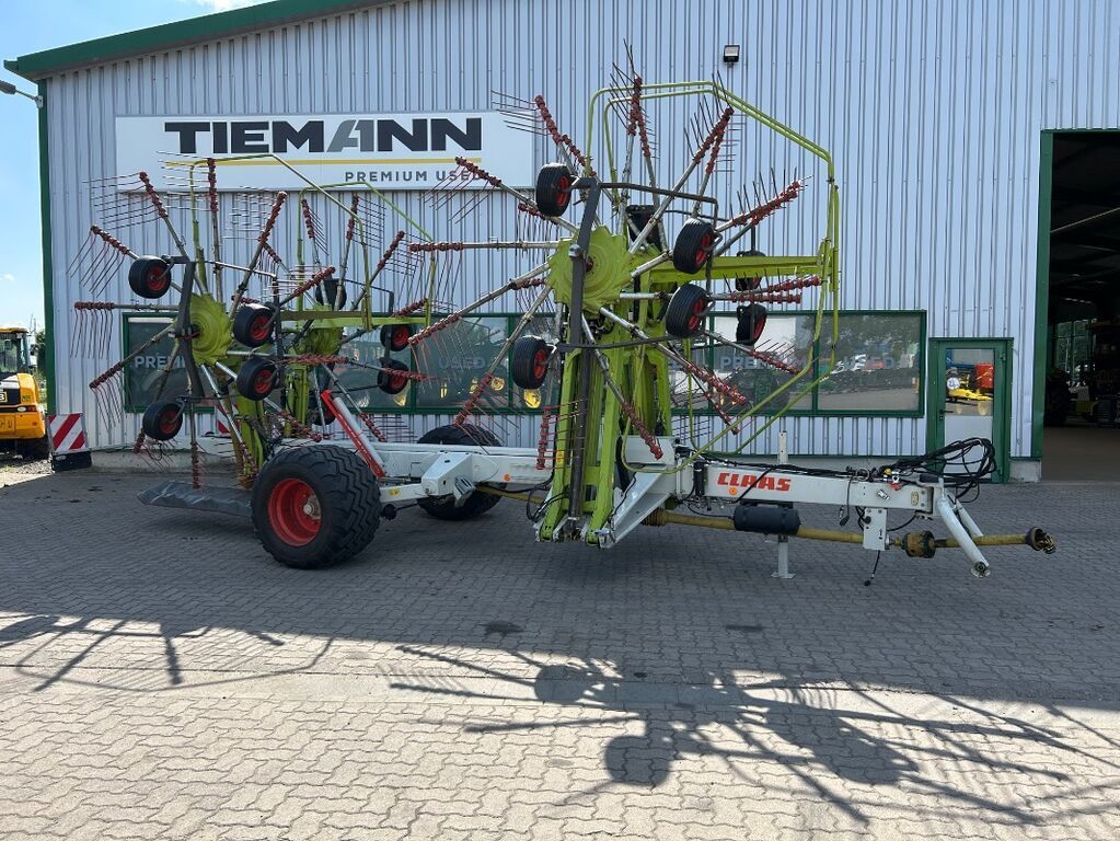 Claas Liner 3600 Tedder €21,000