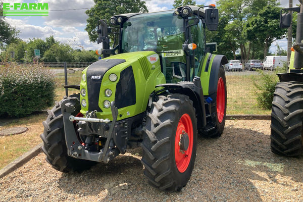 Claas Arion 430 Tractor €82,500