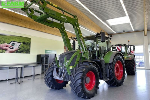Fendt 724 Vario Profi Plus Tractor €110,924