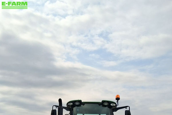John Deere 6110 M Tractor €82,500