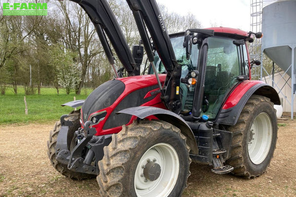 Valtra N 135 H Traktor 84.000 €