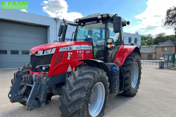 Massey Ferguson 7718 S Tractor €84,342