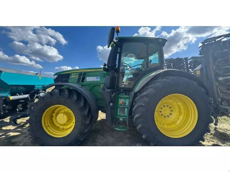 John Deere 6250 R Tractor €127,000