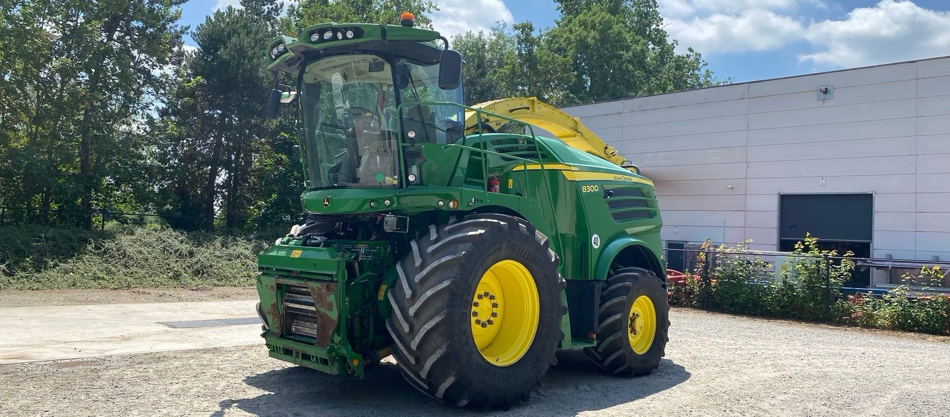John Deere 8300 Selvkørende grønthøster 128.500 €