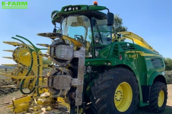 John Deere 8400 Самоходный кормоуборочный комбайн 180 000 €