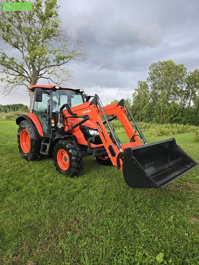 E-FARM: Kubota M4073 - Traktor - id Z69ZRHI - 56.000 € - Baujahr: 2025 - Abgelesene Motorstunden: 90,Motorleistung (PS): 74,Litauen