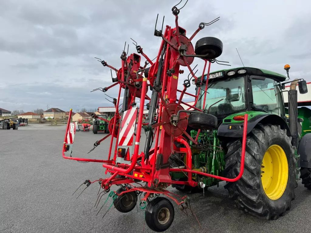 Kverneland 8590 Tedder €5,200