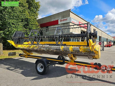 E-FARM: New Holland 5,18 m varifeed - Header - id PAN4RF4 - €22,560 - Year of construction: 2012 - Germany