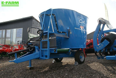 E-FARM: Euromilk rino fx 800-black edition - Mixer feeder - id MCC8YSL - Austria
