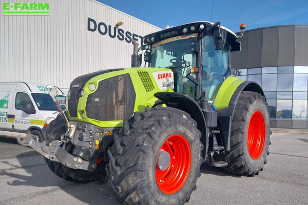 Claas Axion 850 Tractor €85,000