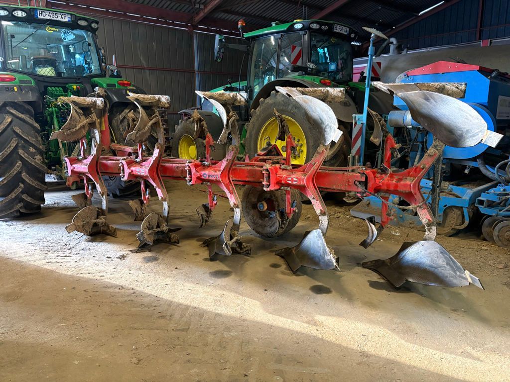 GREGOIRE BESSON rw6 Plough €13,000