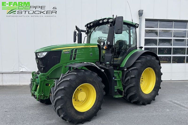 John Deere 6250 R Tractor €111,000