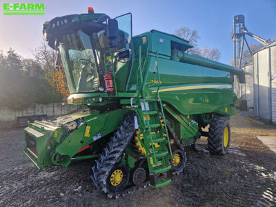 E-FARM: John Deere T 560 - Combine harvester - id KALDGBS - €225,000 - Year of construction: 2020 - Engine hours: 680,Engine power (HP): 349,France
