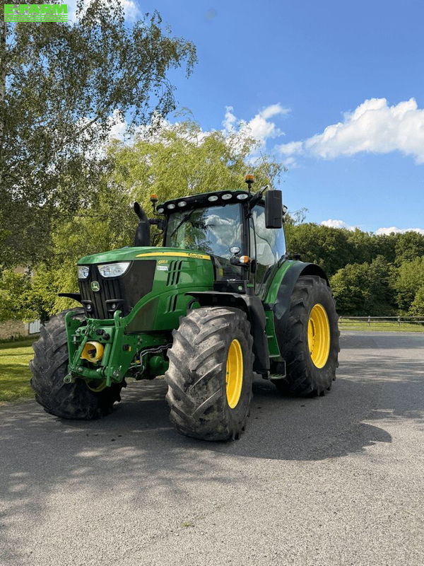 John Deere 6195 R Tractor €99,000