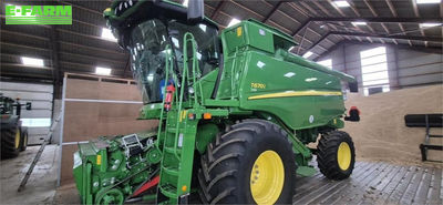E-FARM: John Deere T 670 - Combine harvester - id QYSANNA - €250,810 - Year of construction: 2020 - Engine hours: 916,Engine power (HP): 392,Denmark