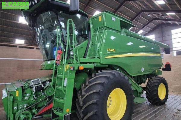 John Deere T 670 Combine harvester €250,810