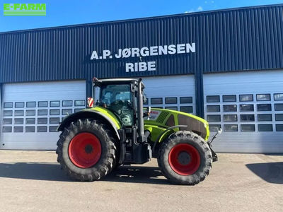 E-FARM: Claas Axion 930 CMATIC - Tractor - id GMGSU3P - €133,647 - Year of construction: 2015 - Engine hours: 3,500,Engine power (HP): 349,Denmark