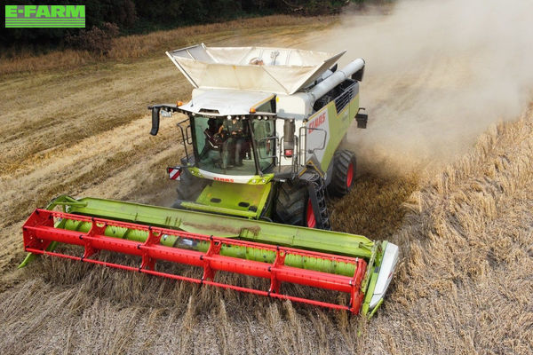 Claas Trion 730 Combine harvester €373,000