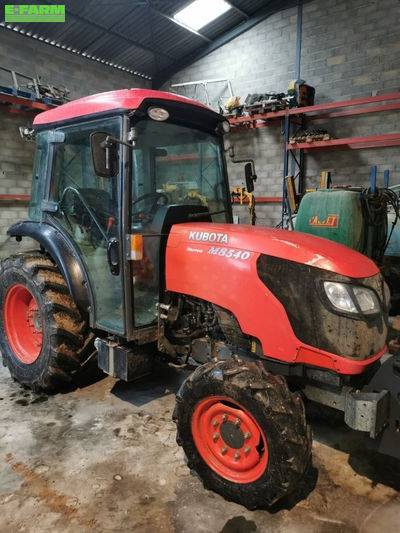 E-FARM: Kubota M 8540 - Τρακτέρ - id D213N3A - 25.900 € - Χρονία: 2015 - Μετρητής ωρών: 3.915,Ισχύς κινητήρα: 80,Γαλλία