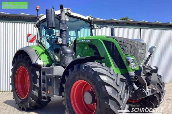 Fendt 824 Vario Profi Plus Traktor 102.885 €