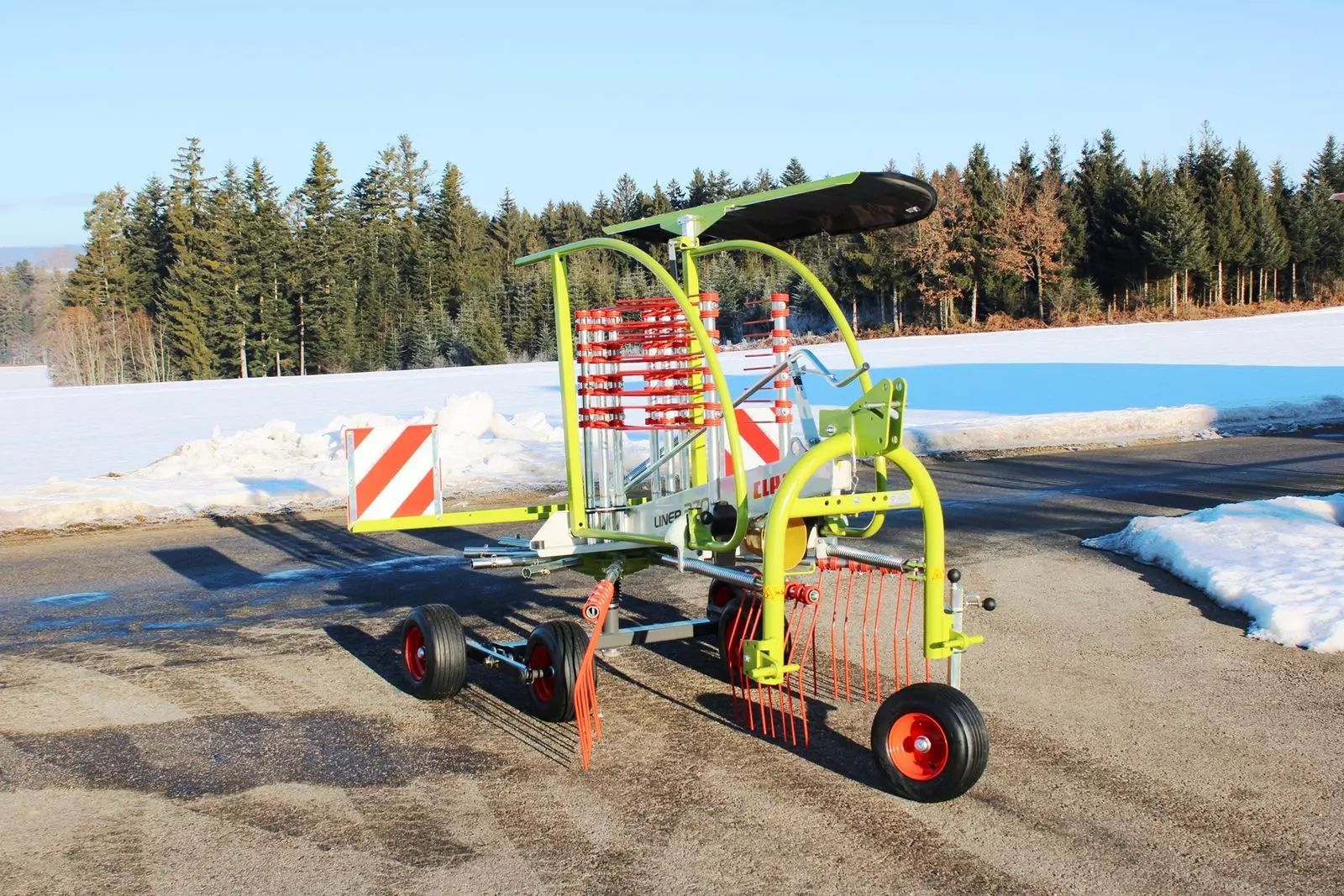 Claas liner 370 Rake €7,417