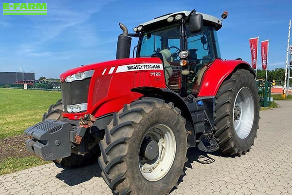 Massey Ferguson 7722 Tractor €75,000