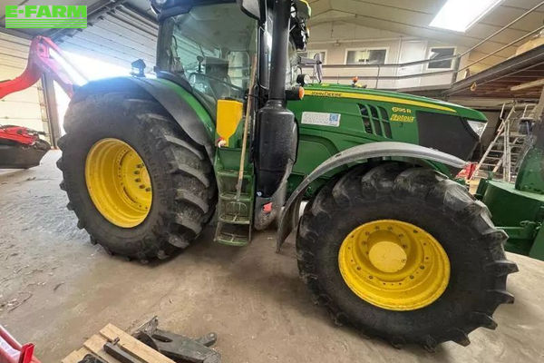 John Deere 6195 R Tractor €102,000
